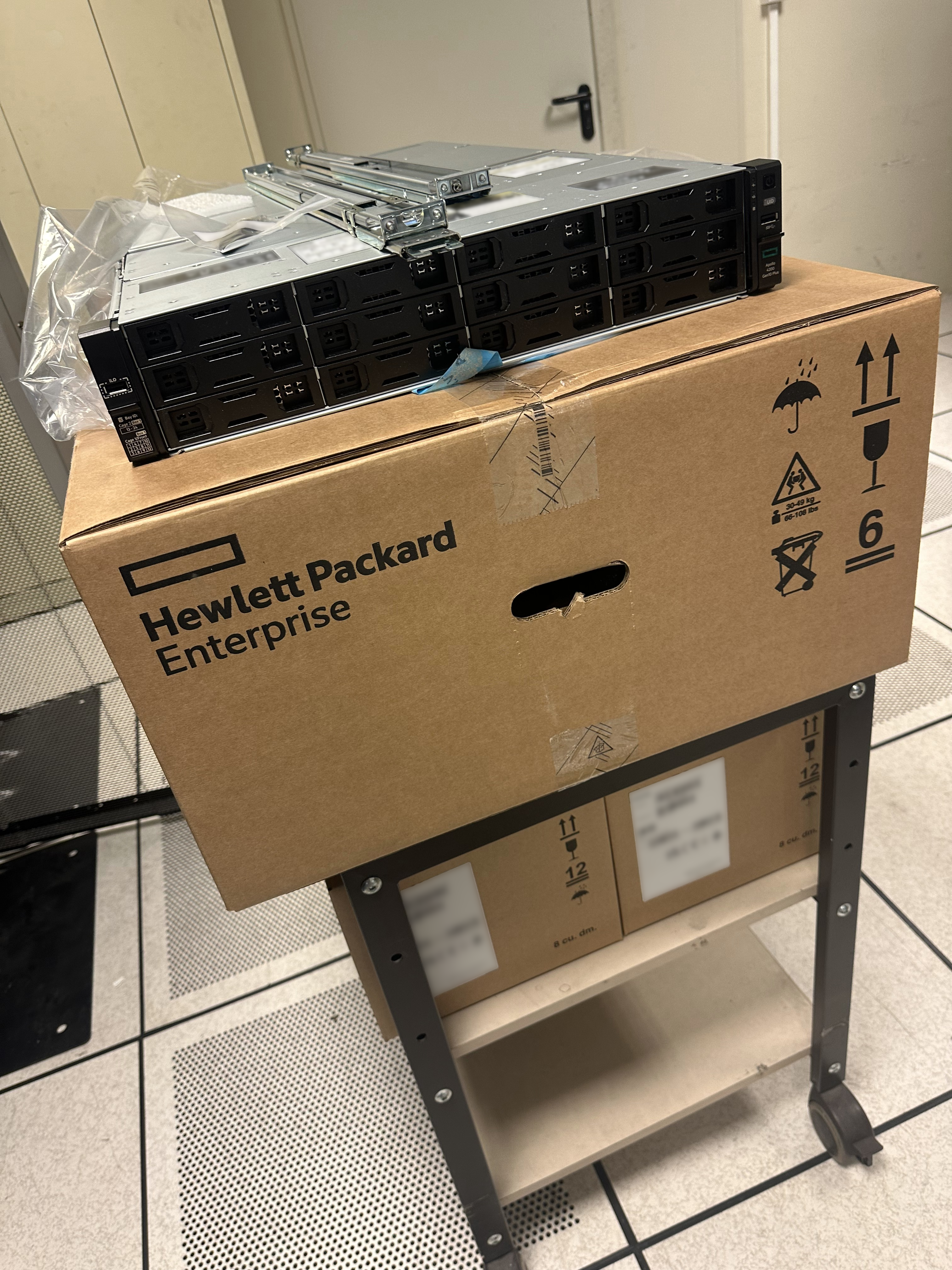 Déballage du serveur.